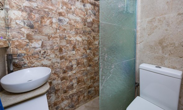 Resale - Bungalow -
Torrevieja - La Siesta - El Salado - Torreta