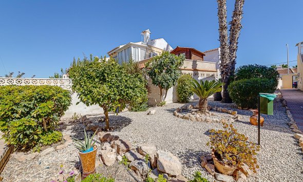 Resale - Bungalow -
Torrevieja - La Siesta - El Salado - Torreta
