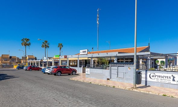 Resale - Bungalow -
Torrevieja - La Siesta - El Salado - Torreta