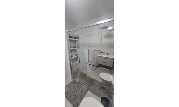 Revente - Apartment -
Torrevieja - Acequion