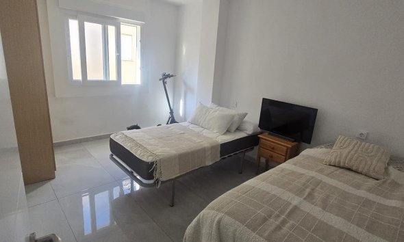 Revente - Apartment -
Torrevieja - Acequion