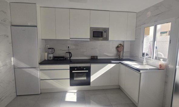 Revente - Apartment -
Torrevieja - Acequion