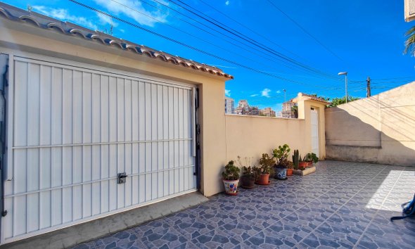 Resale - Bungalow -
Torrevieja - Costa Blanca