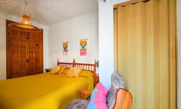 Resale - Bungalow -
Torrevieja - Costa Blanca
