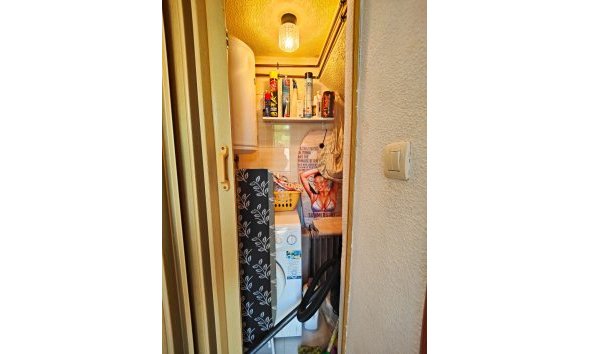 Resale - Bungalow -
Torrevieja - Costa Blanca
