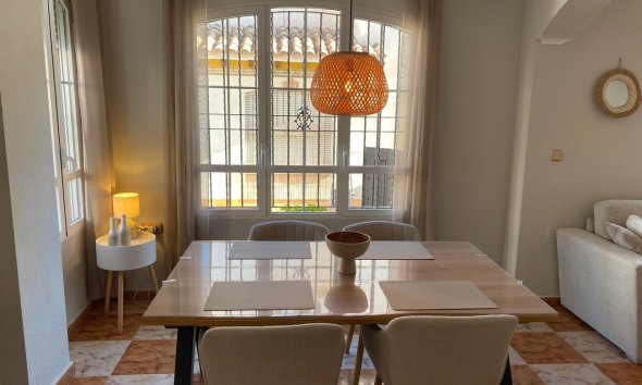 Resale - Bungalow -
Lomas de Caboroig - Costa Blanca