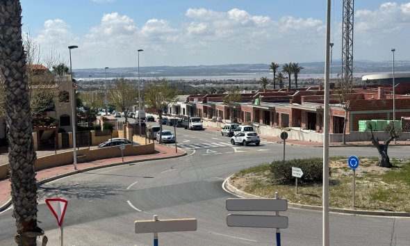 Revente - Bungalow -
Torrevieja - Costa Blanca