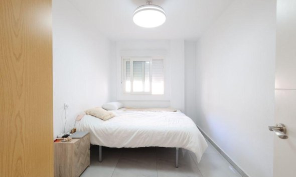 Resale - Apartment -
Torrevieja - Costa Blanca