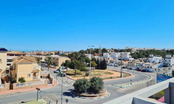 Resale - Apartment -
Villamartin - Costa Blanca