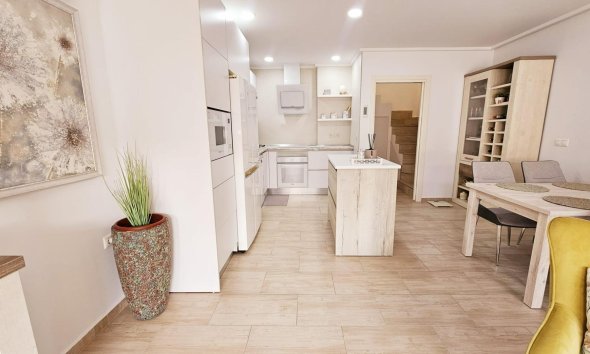 Revente - Duplex -
Torrevieja - La Siesta