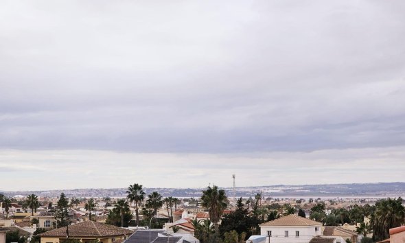 Revente - Duplex -
Torrevieja - La Siesta