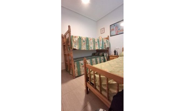 Revente - Apartment -
Torrevieja - La Mata