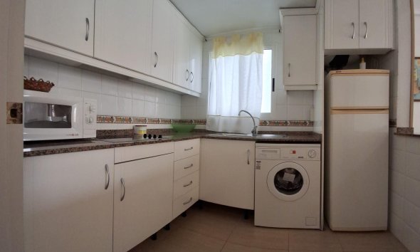 Revente - Apartment -
Torrevieja - La Mata