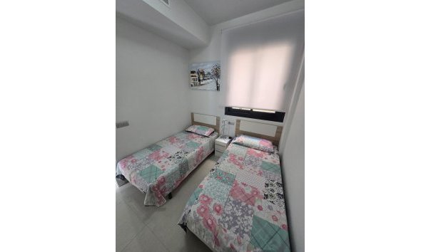 Revente - Apartment -
Torrevieja - Estacion De Autobuses