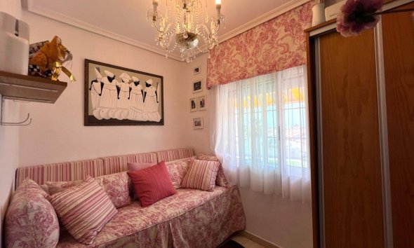 Revente - Bungalow -
Torrevieja - Aguas Nuevas