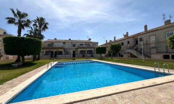 Revente - Bungalow -
Torrevieja - Aguas Nuevas