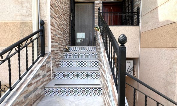 Revente - Bungalow -
Torrevieja - Aguas Nuevas