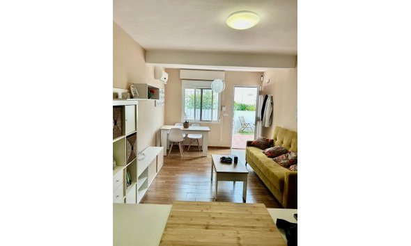 Revente - Apartment -
Torrevieja - Sector 25