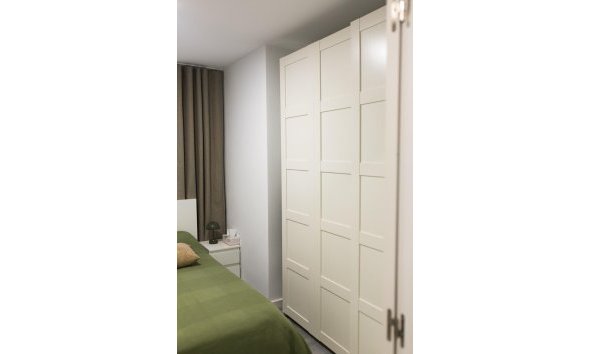 Revente - Apartment -
Torrevieja - Centro