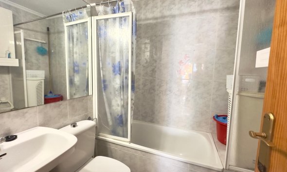 Revente - Apartment -
Torrevieja - Acequion