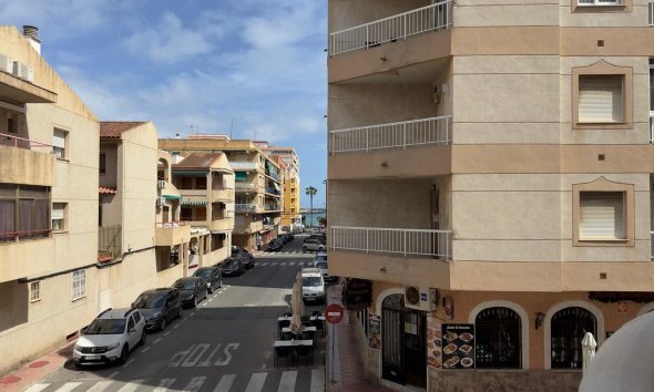 Revente - Apartment -
Torrevieja - Acequion