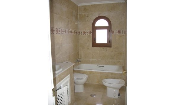 Revente - Town House -
Orihuela Costa - PAU 8
