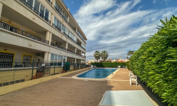 Revente - Apartment -
Orihuela Costa - Costa Blanca
