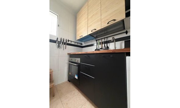 Revente - Apartment -
Torrevieja - Centro