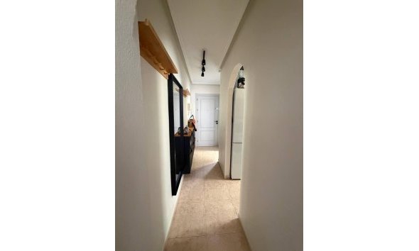 Revente - Apartment -
Torrevieja - Centro