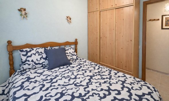 Revente - Apartment -
Torrevieja - Habaneras