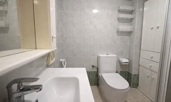 Revente - Apartment -
Torrevieja - Habaneras