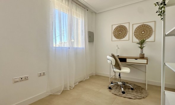 Revente - Apartment -
Torrevieja - Costa Blanca