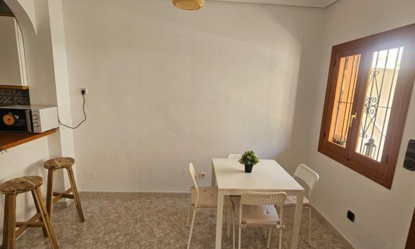 Revente - Apartment -
Orihuela Costa - Costa Blanca