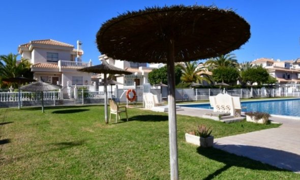 Revente - Apartment -
Orihuela Costa - Costa Blanca