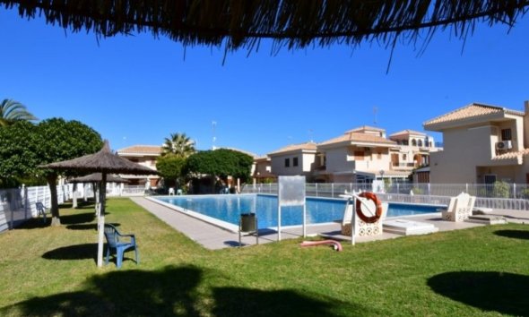 Revente - Apartment -
Orihuela Costa - Costa Blanca