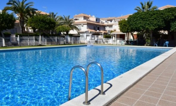 Revente - Apartment -
Orihuela Costa - Costa Blanca