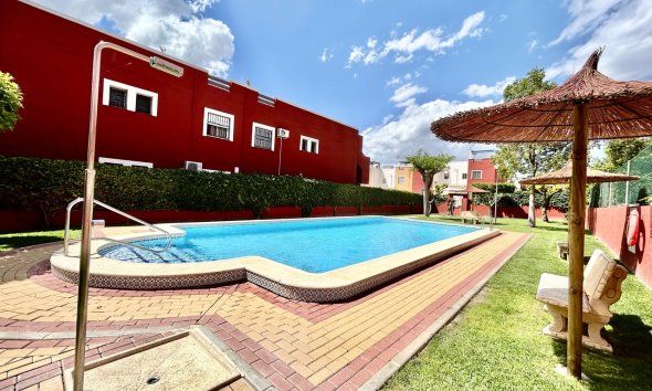 Revente - Apartment -
Los Altos - Costa Blanca