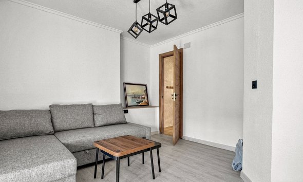 Revente - Apartment -
Torrevieja - Costa Blanca
