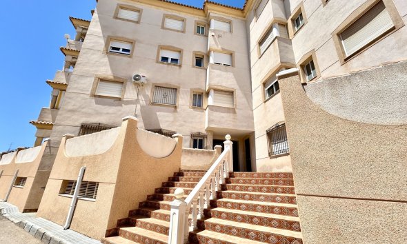 Revente - Apartment -
La Zenia - Costa Blanca