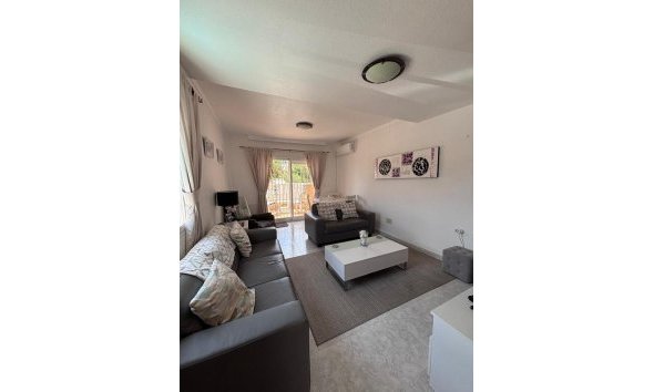 Revente - Town House -
Villamartin - Costa Blanca