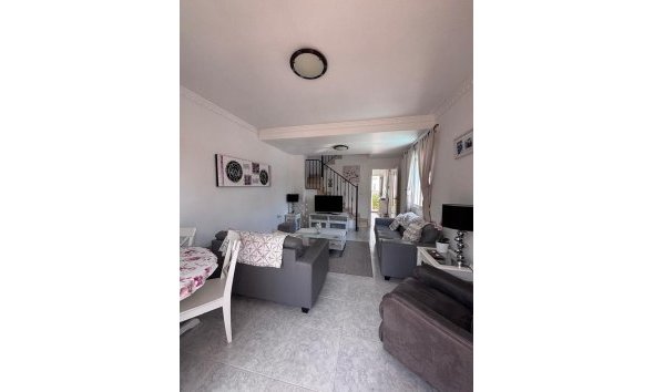 Revente - Town House -
Villamartin - Costa Blanca