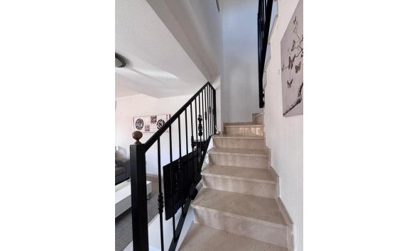 Revente - Town House -
Villamartin - Costa Blanca