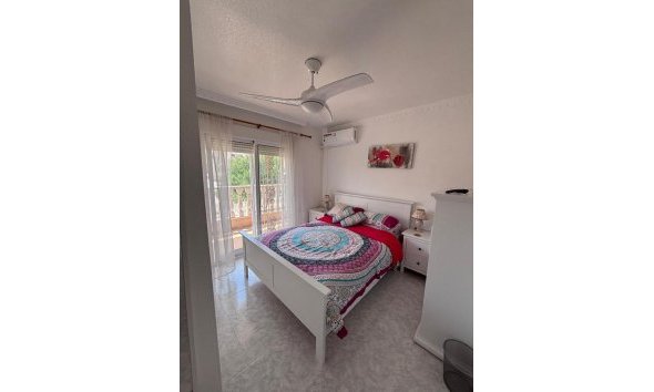 Revente - Town House -
Villamartin - Costa Blanca