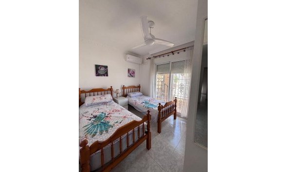 Revente - Town House -
Villamartin - Costa Blanca