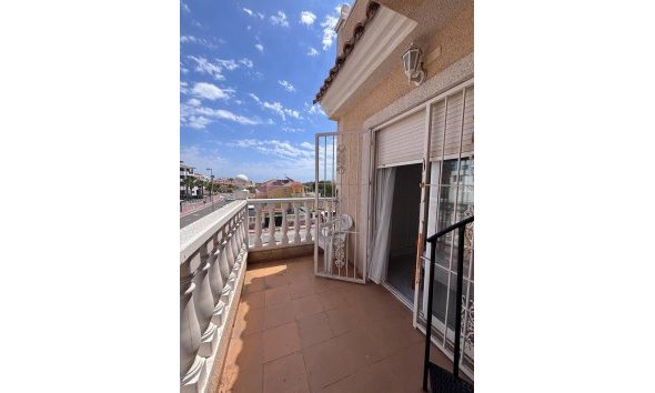 Revente - Town House -
Villamartin - Costa Blanca