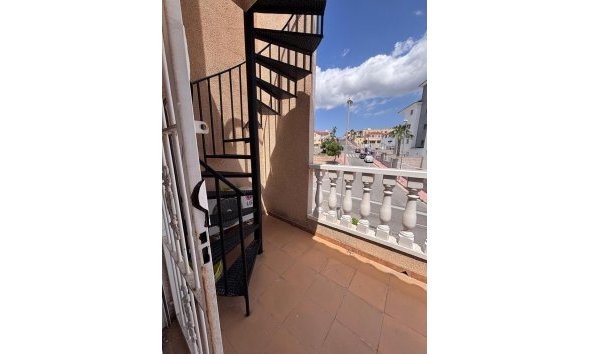 Revente - Town House -
Villamartin - Costa Blanca