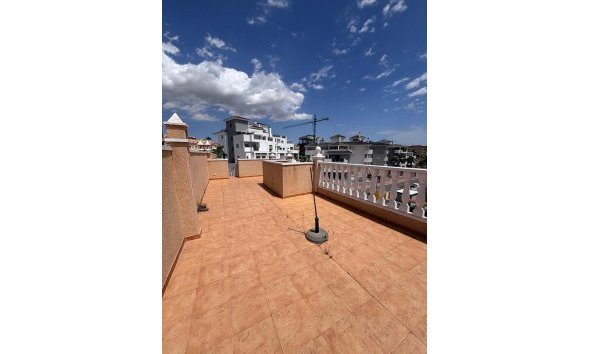 Revente - Town House -
Villamartin - Costa Blanca