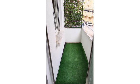 Revente - Apartment -
Torrevieja - Centro