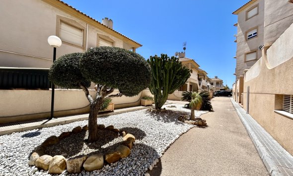 Revente - Apartment -
La Zenia - Costa Blanca