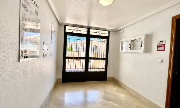 Revente - Apartment -
La Zenia - Costa Blanca